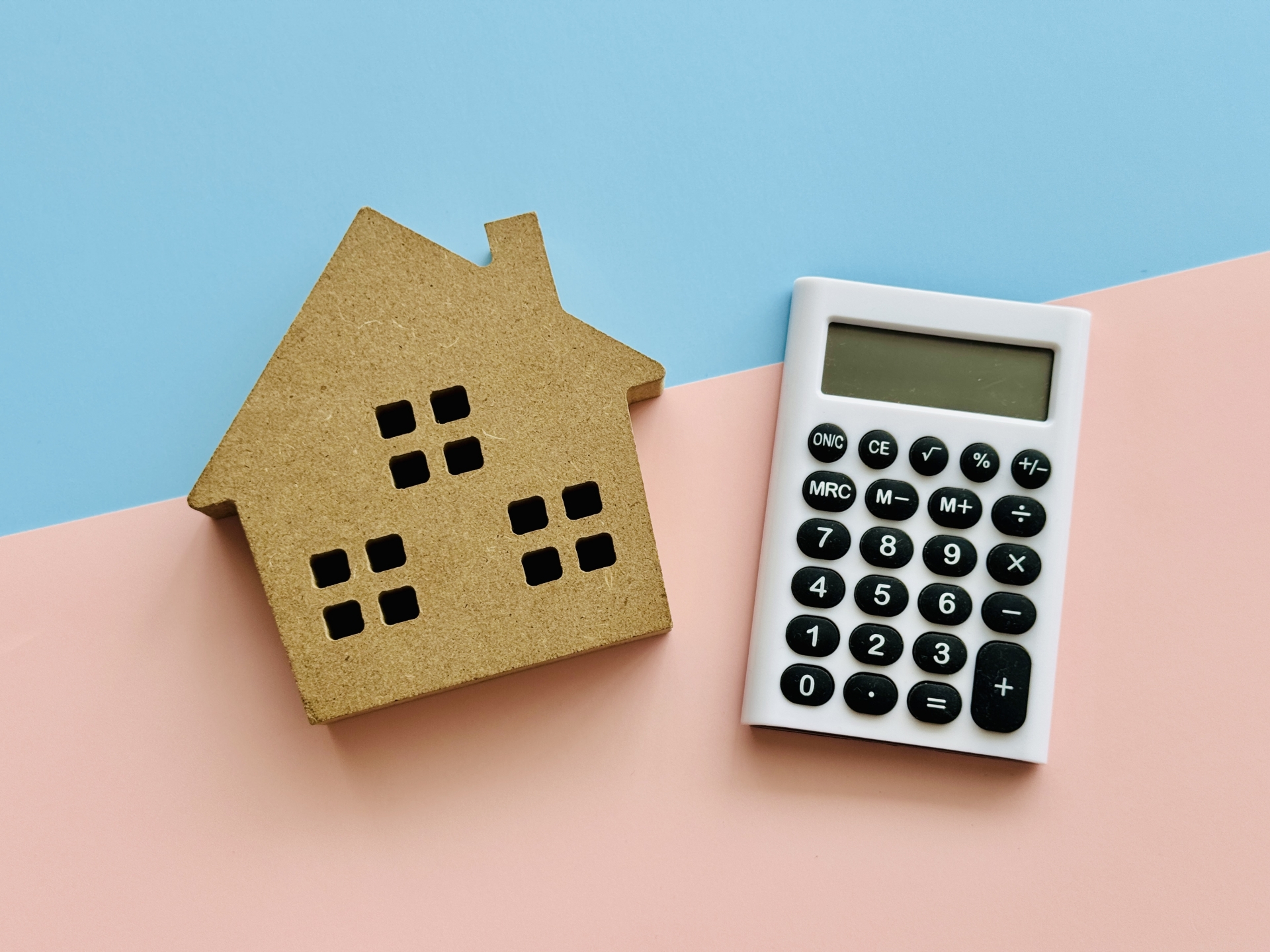 「海外不動産投資は儲かる」と言われる理由とリスクを解説